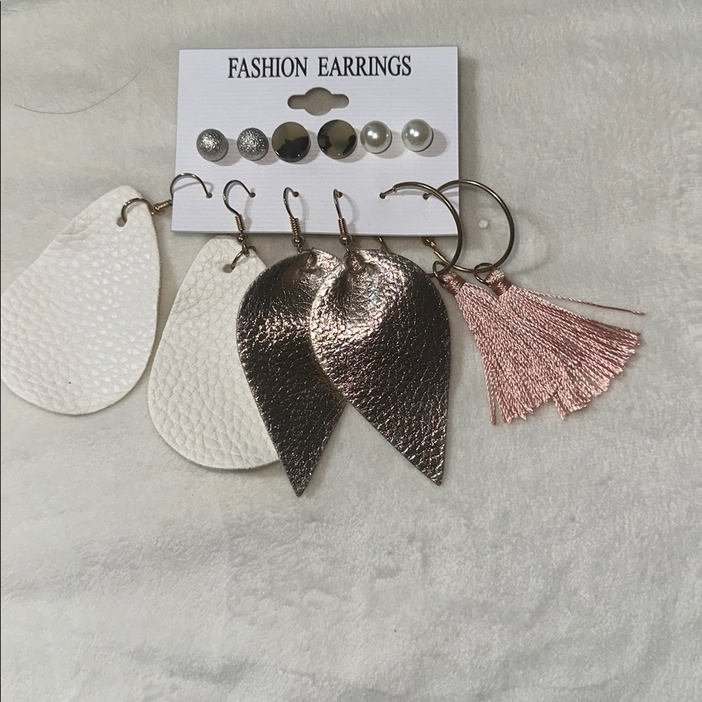 Elegant White and Gold Fashion Earrings Set